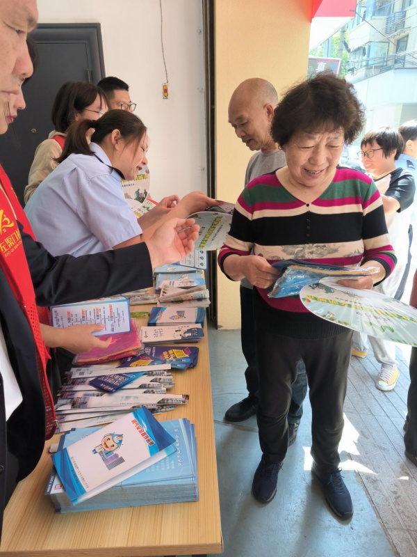 600浙江丽水：借防灾减灾日东风 筑牢反邪教安全防线图片1_副本.jpg